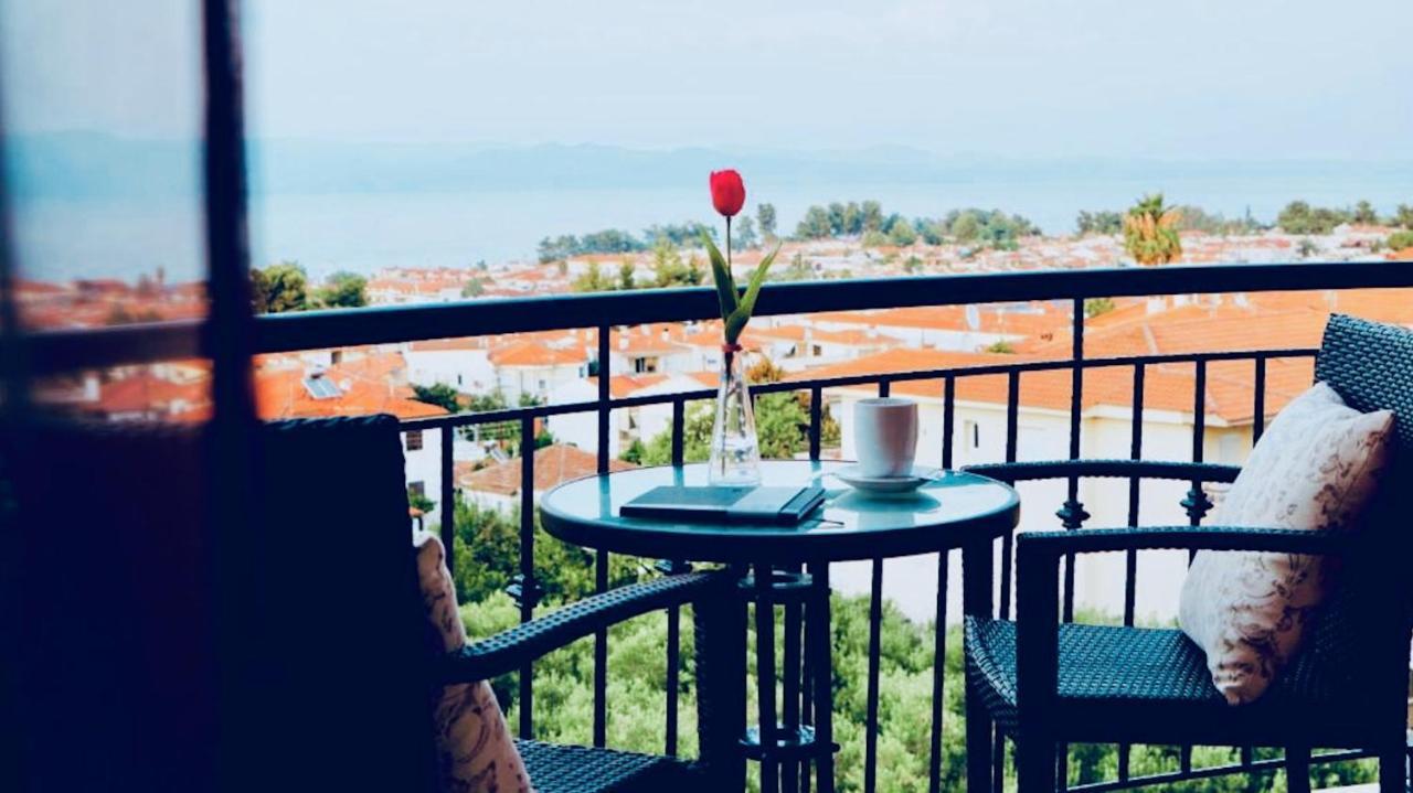Hotel Sun Sight Pefkochori Esterno foto