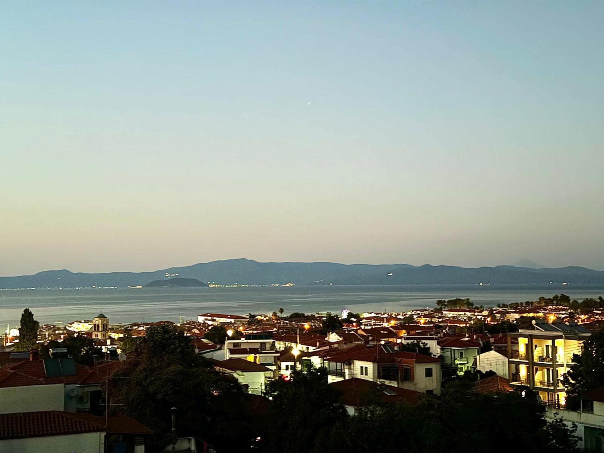 Hotel Sun Sight Pefkochori Esterno foto